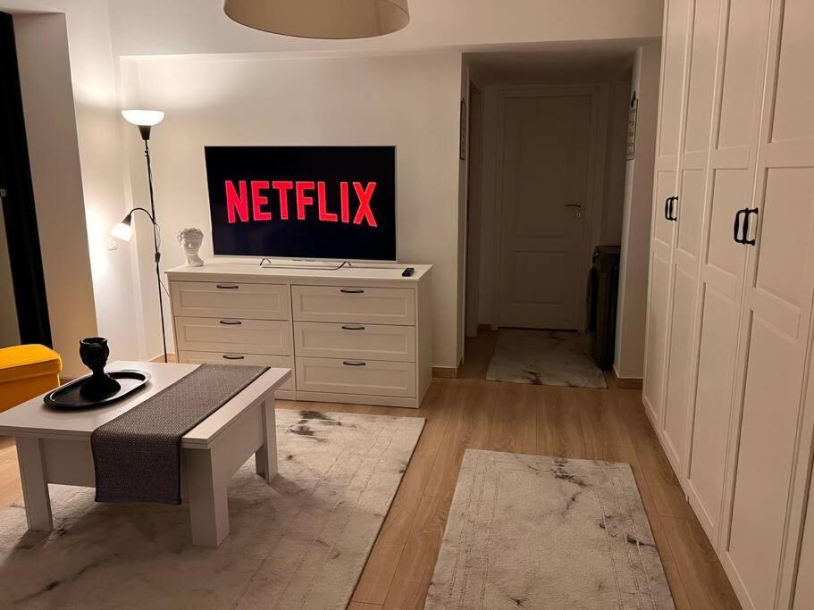 Modern & Cozy 2 Rooms Apartment Bucureşti Eksteriør bilde